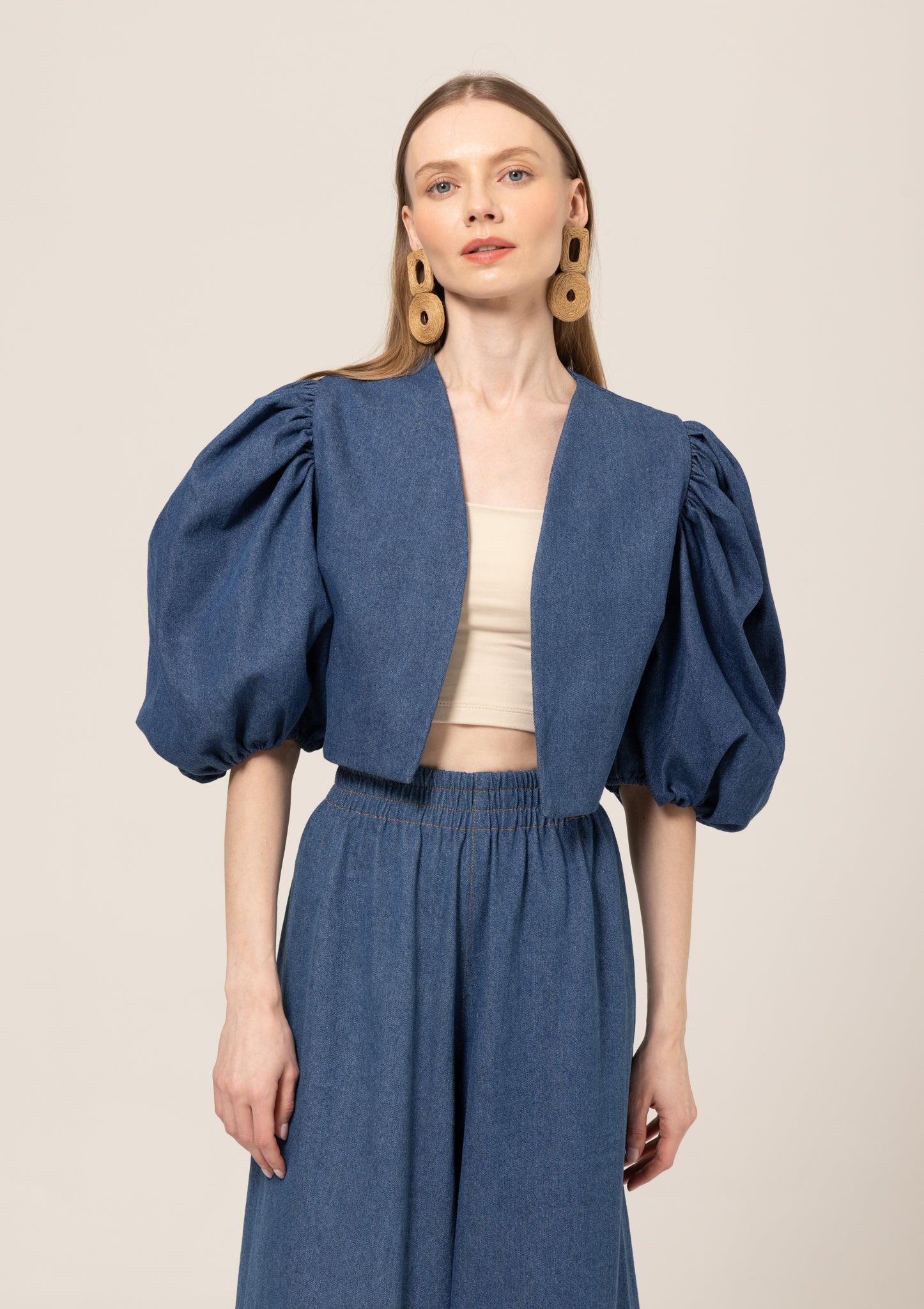 Mona Bolero