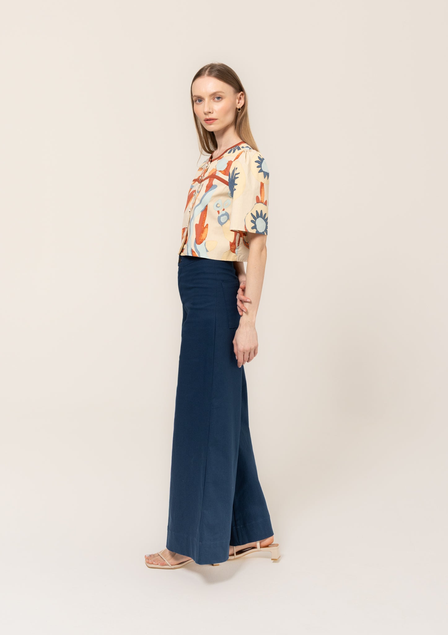 Lilith Top