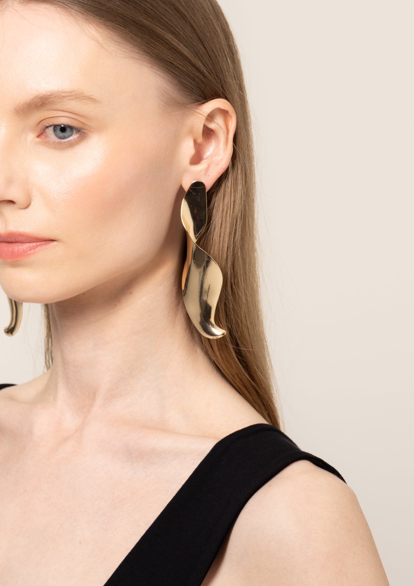 Athena Earrings - 1 left!