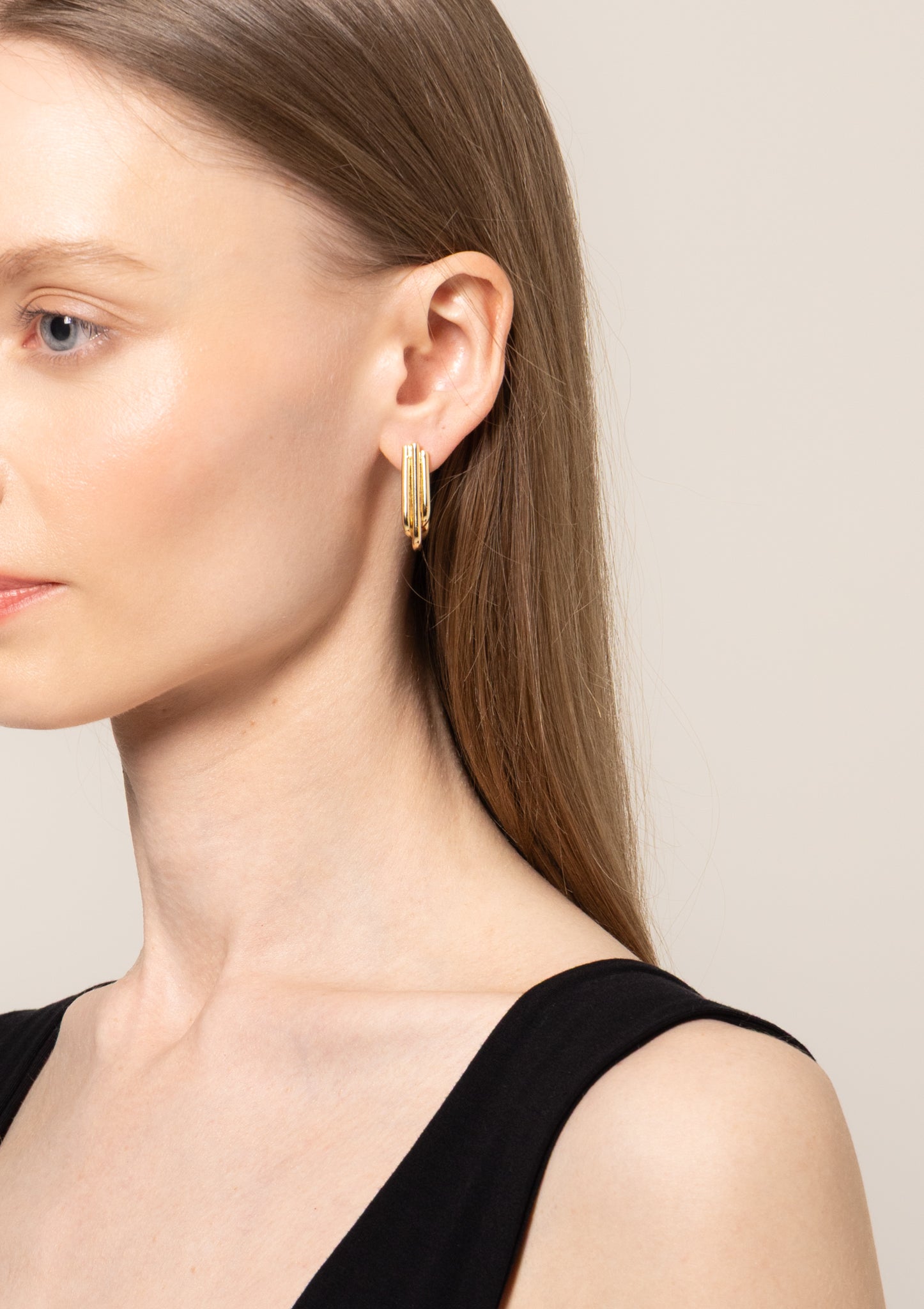 Viktoria Earrings