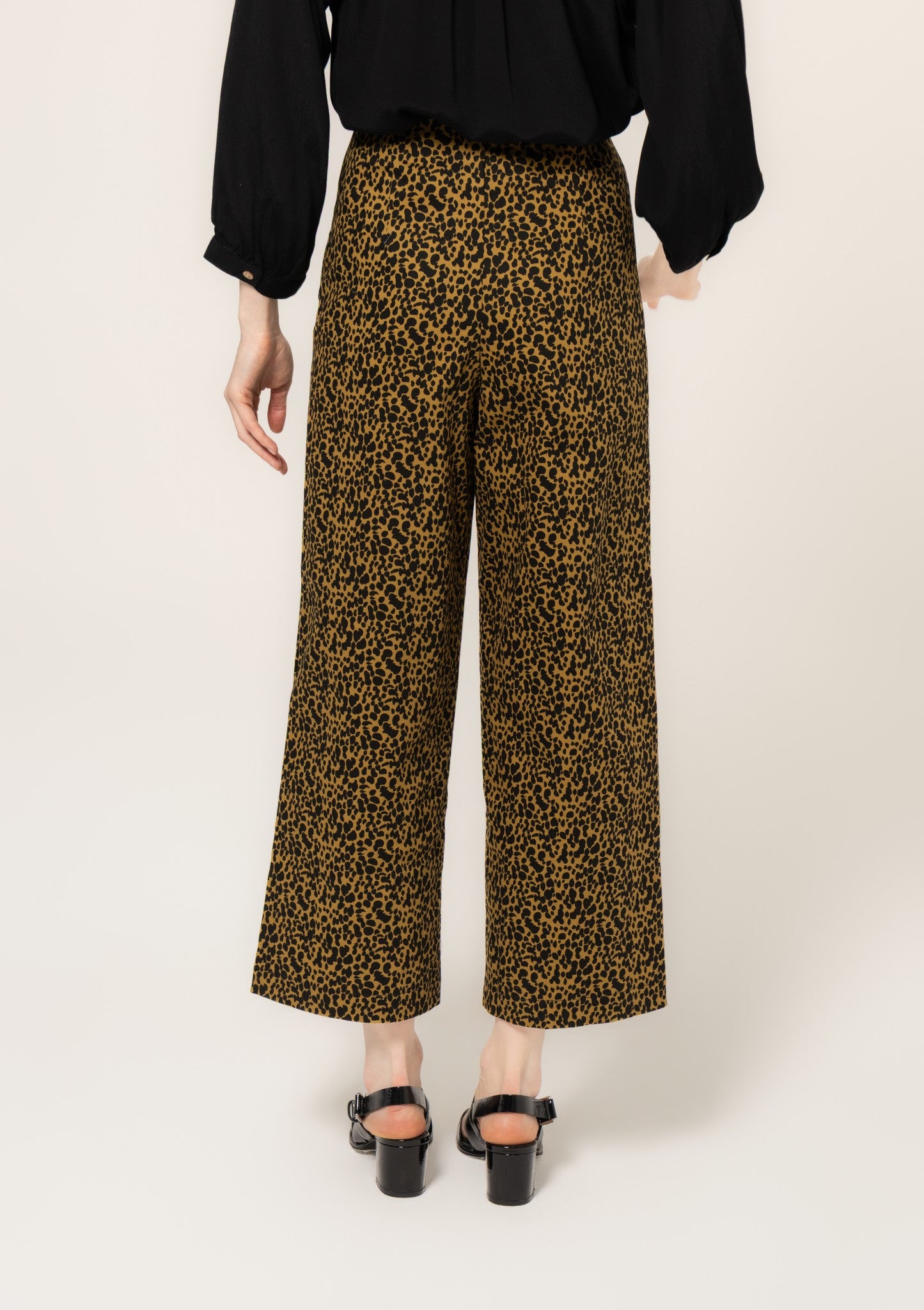 Shiloh Pant