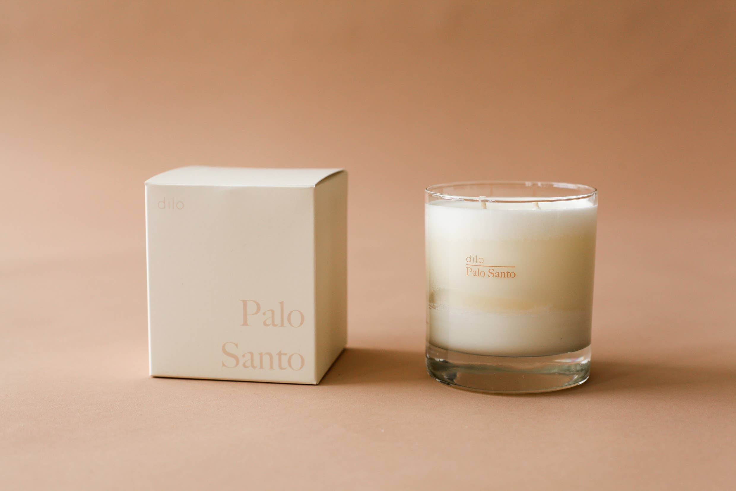 dilo- PALO SANTO CANDLE