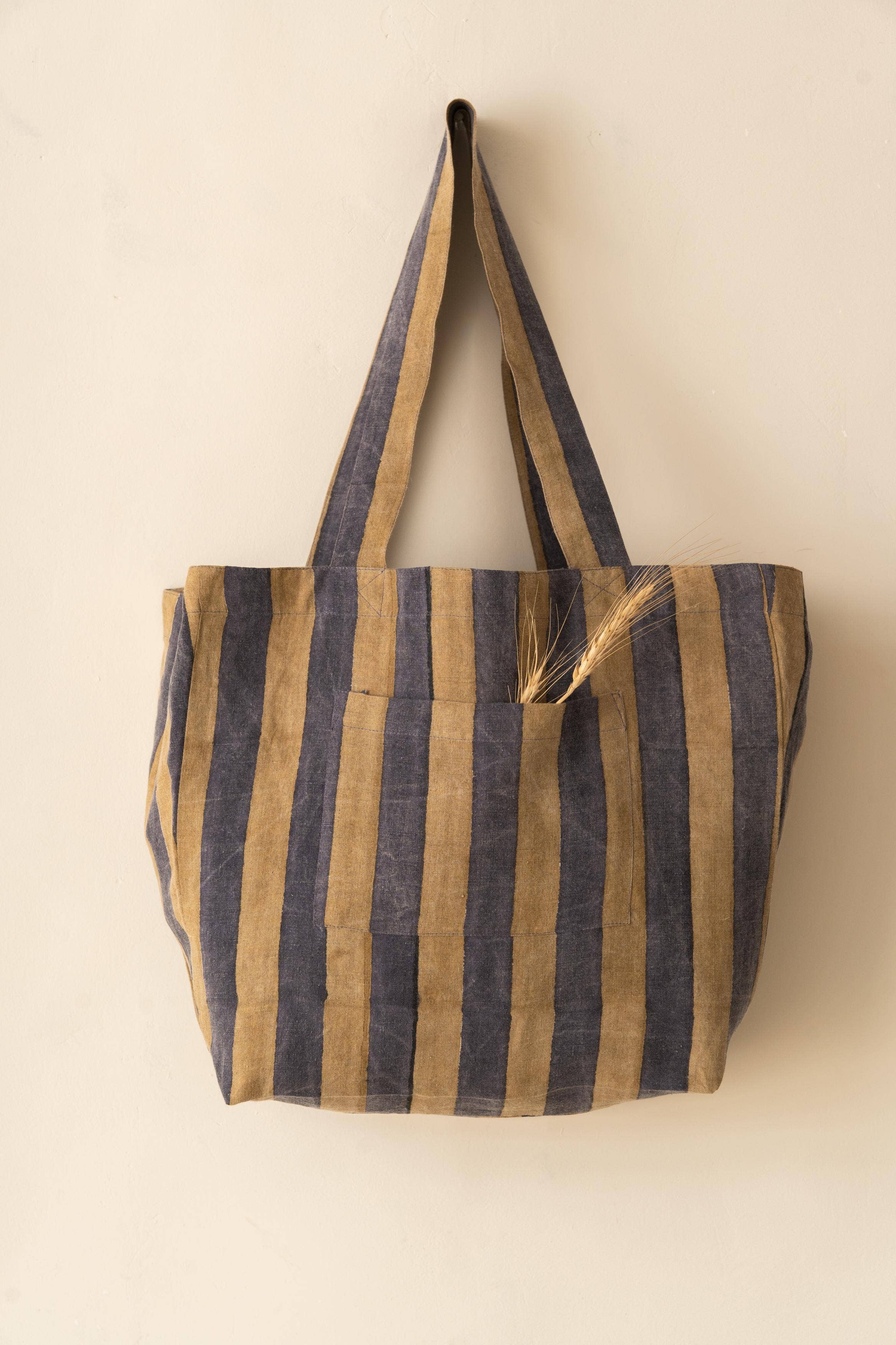 Linen Maris Tote Bag: 53 x 15 x 38 CM / Maris Mustard