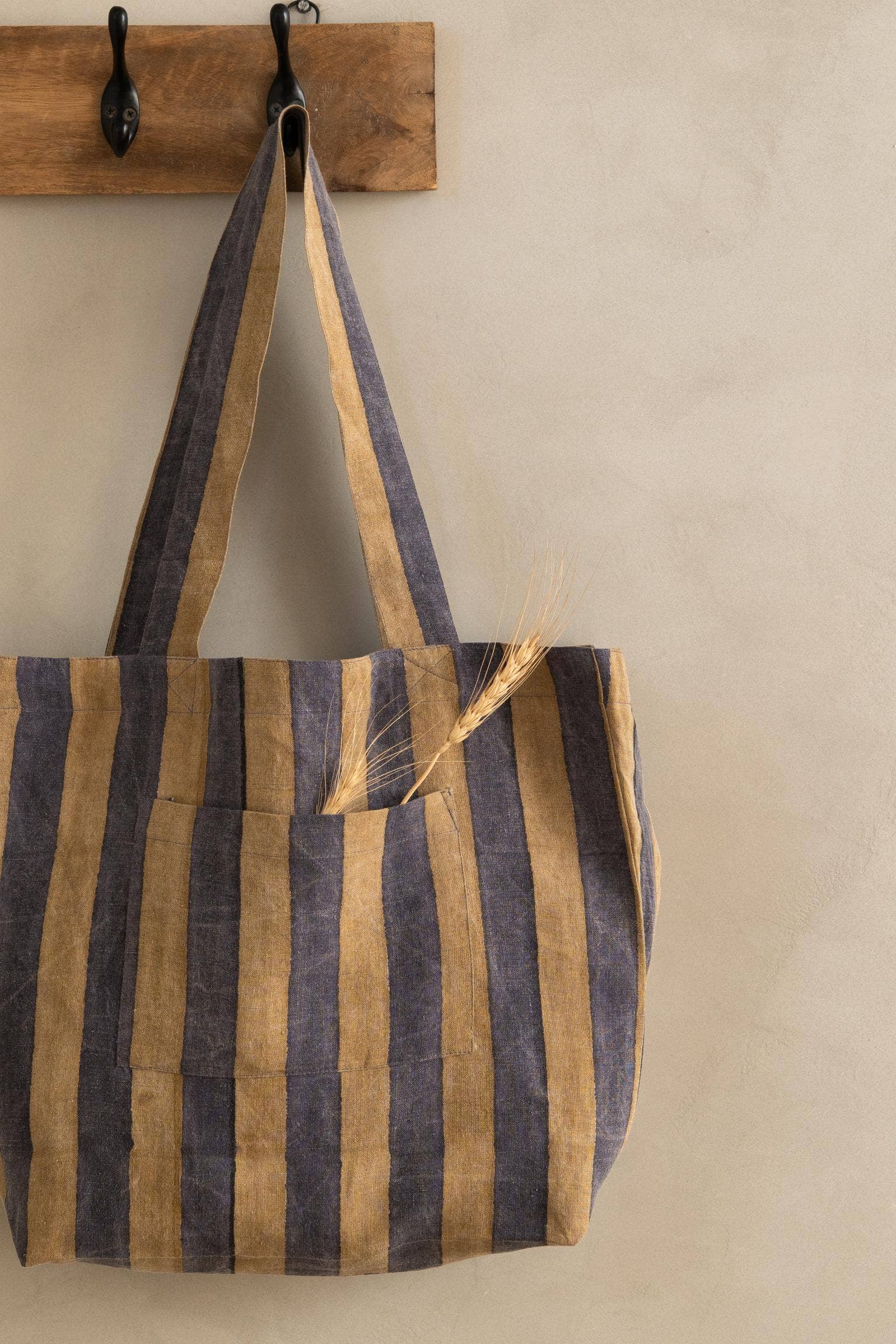 Linen Maris Tote Bag: 53 x 15 x 38 CM / Maris Mustard