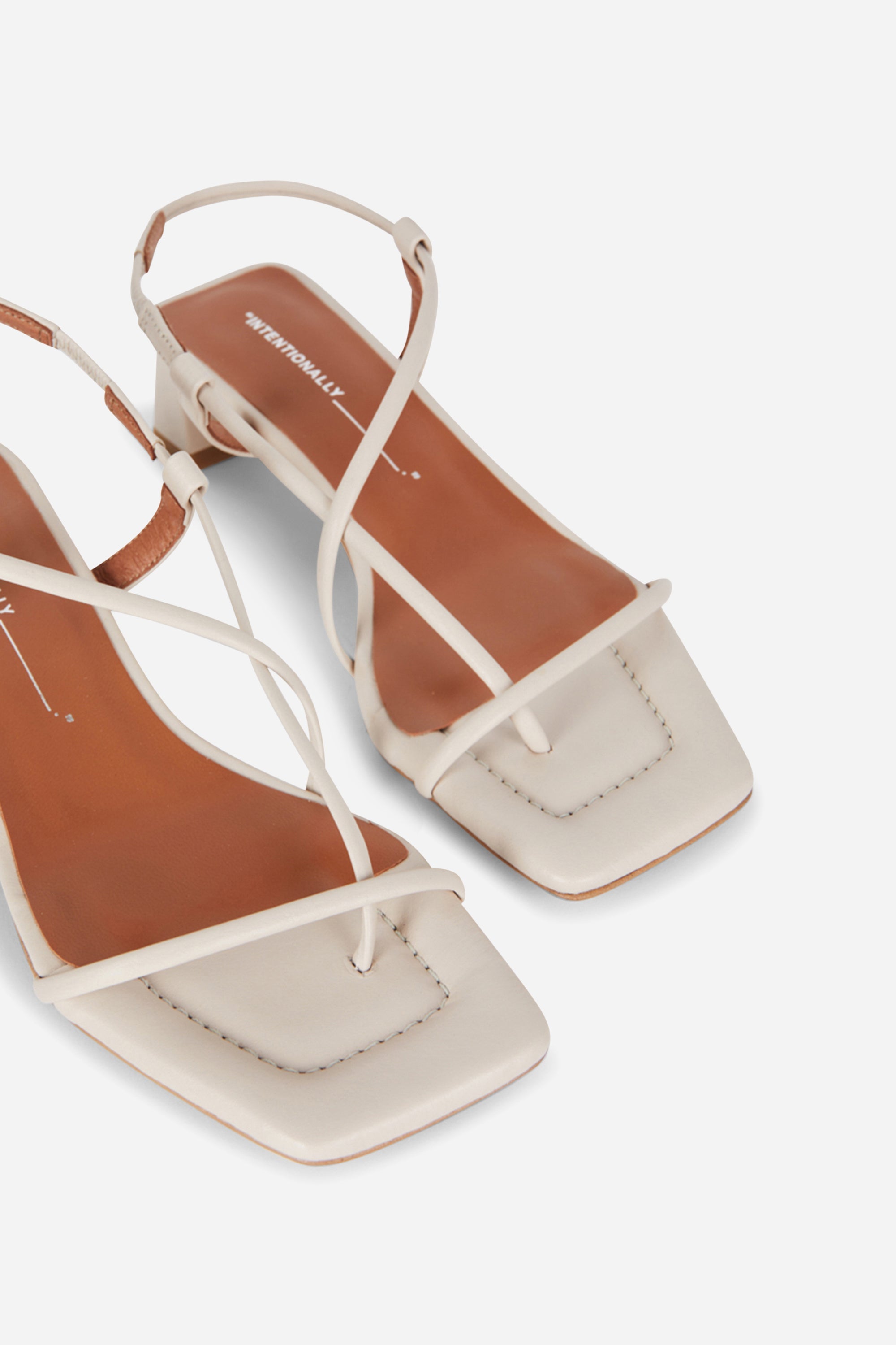 Anca Heel