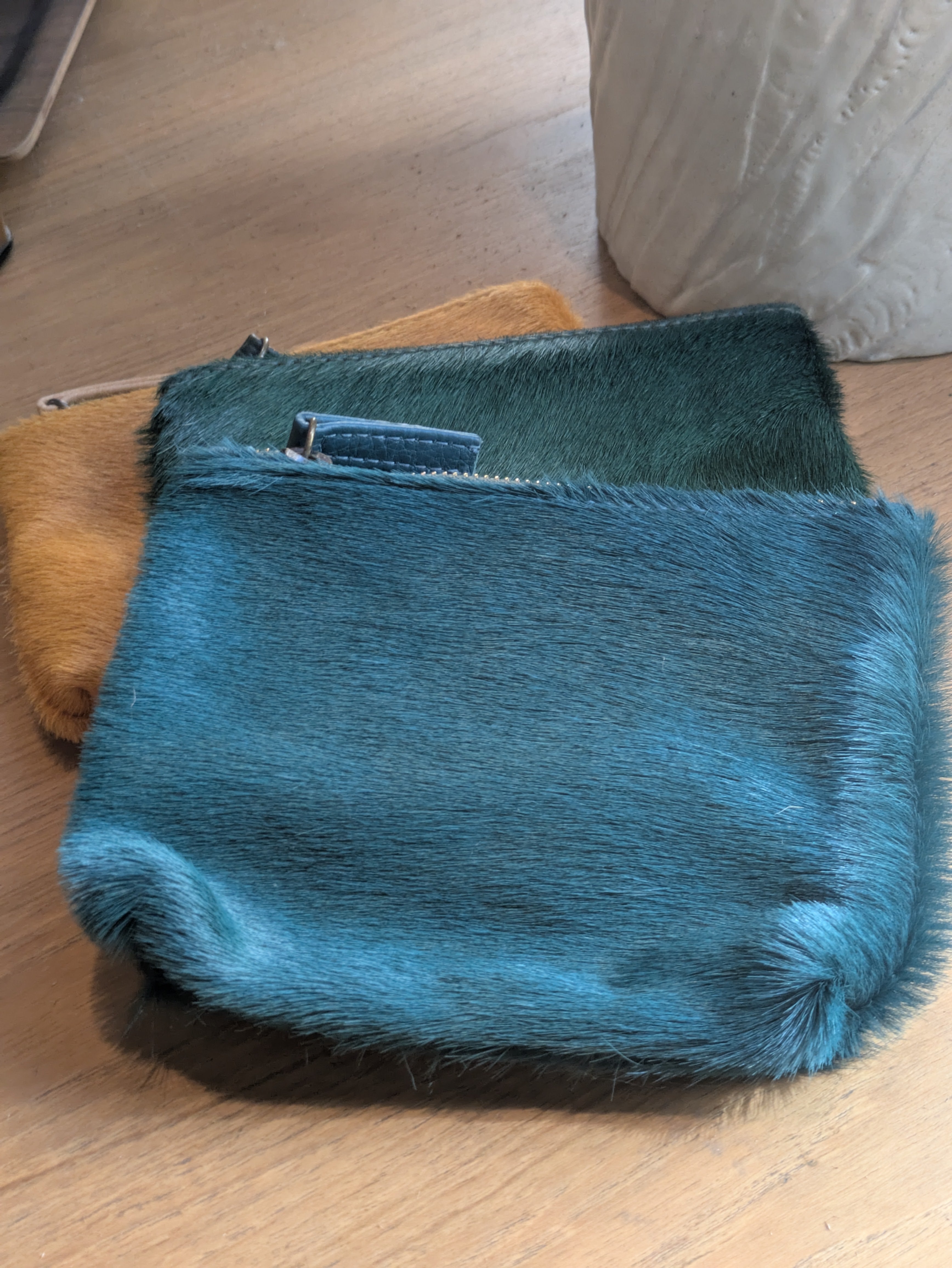 Kim White - Small Cosmetic Bags - Solid Color Fur