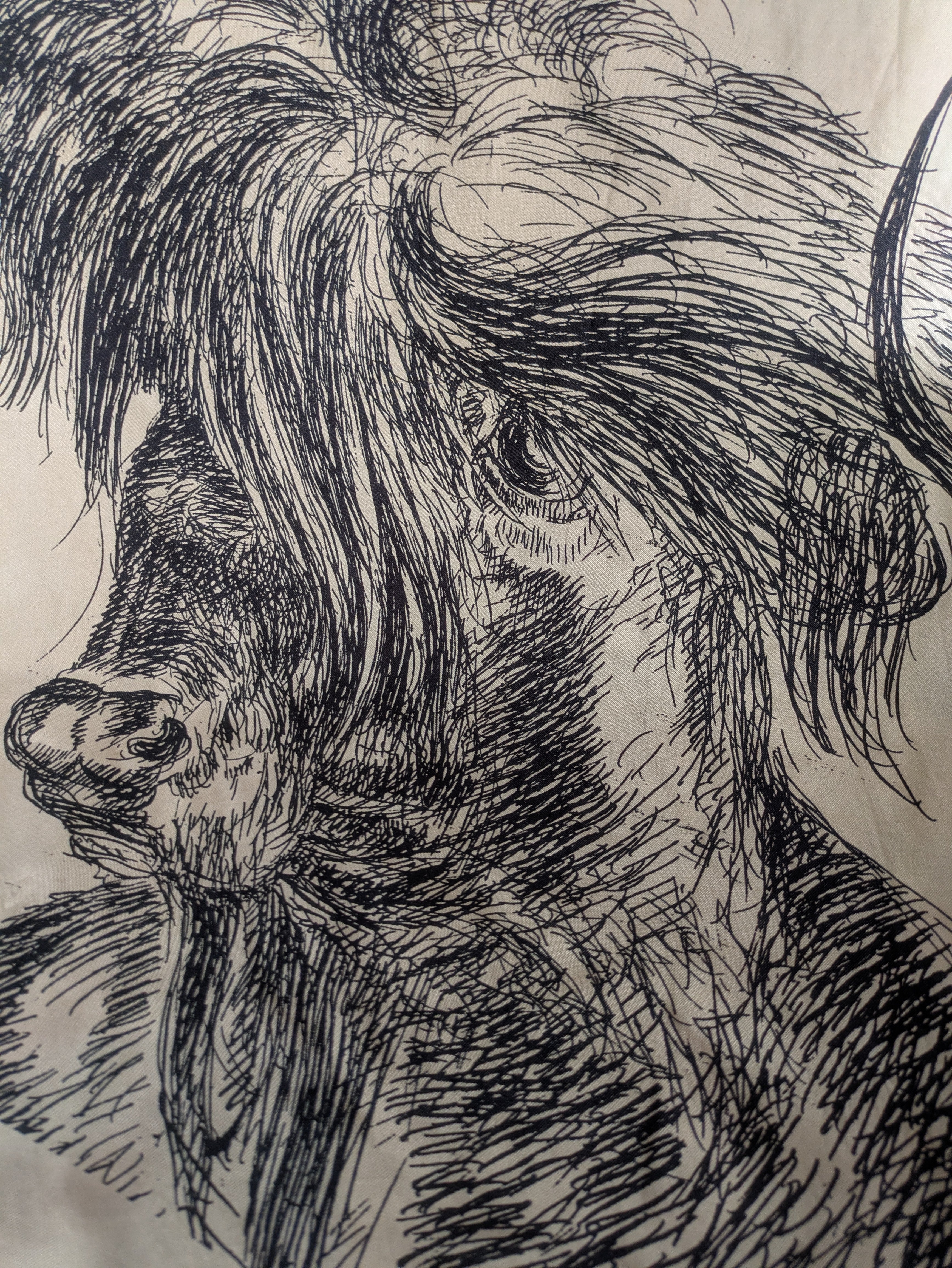 RM Beasley Cupro Scarves - Bull (White)