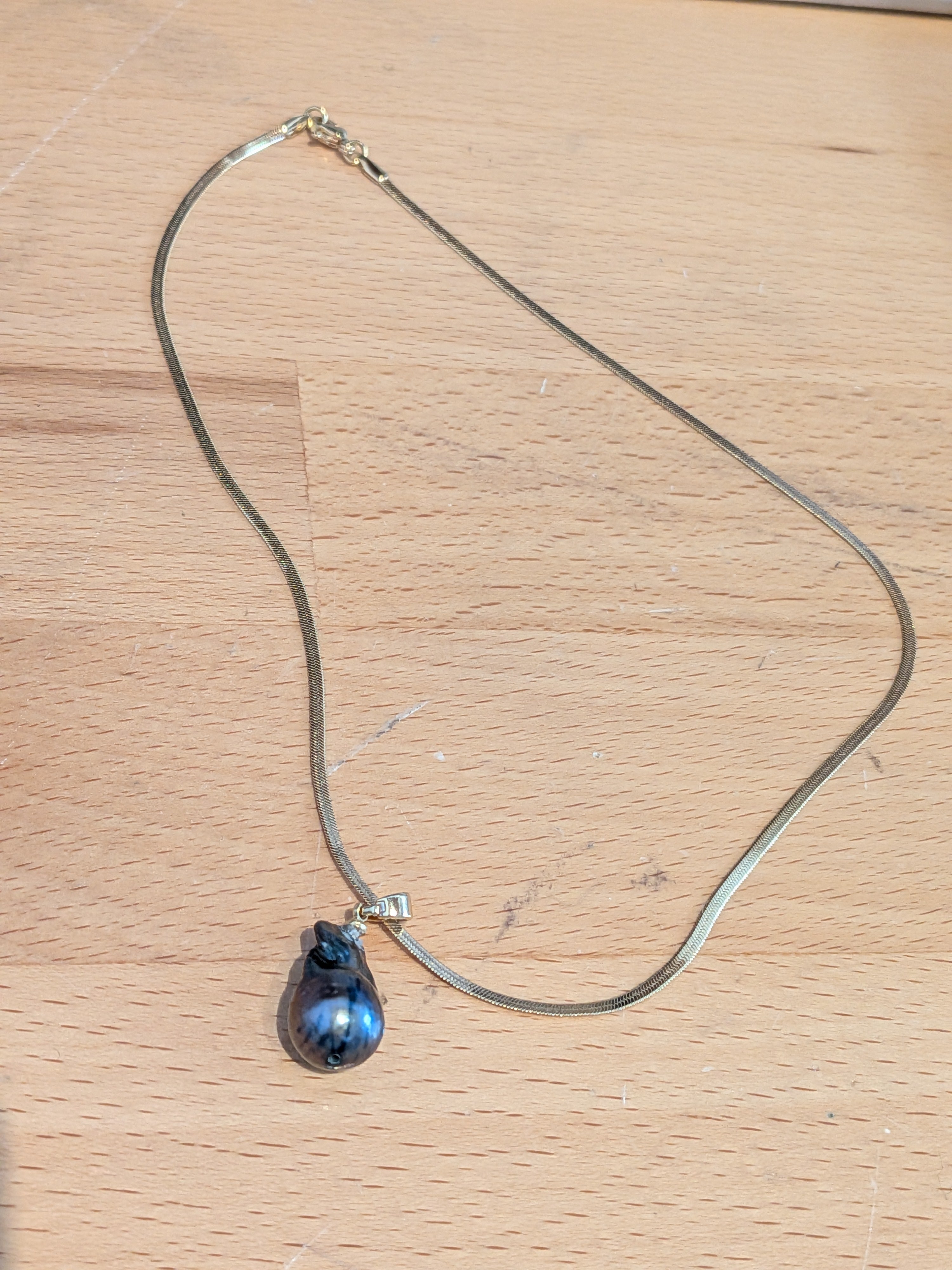 BY ORLY - Gold Chain with Black Baroque Pearl Necklace