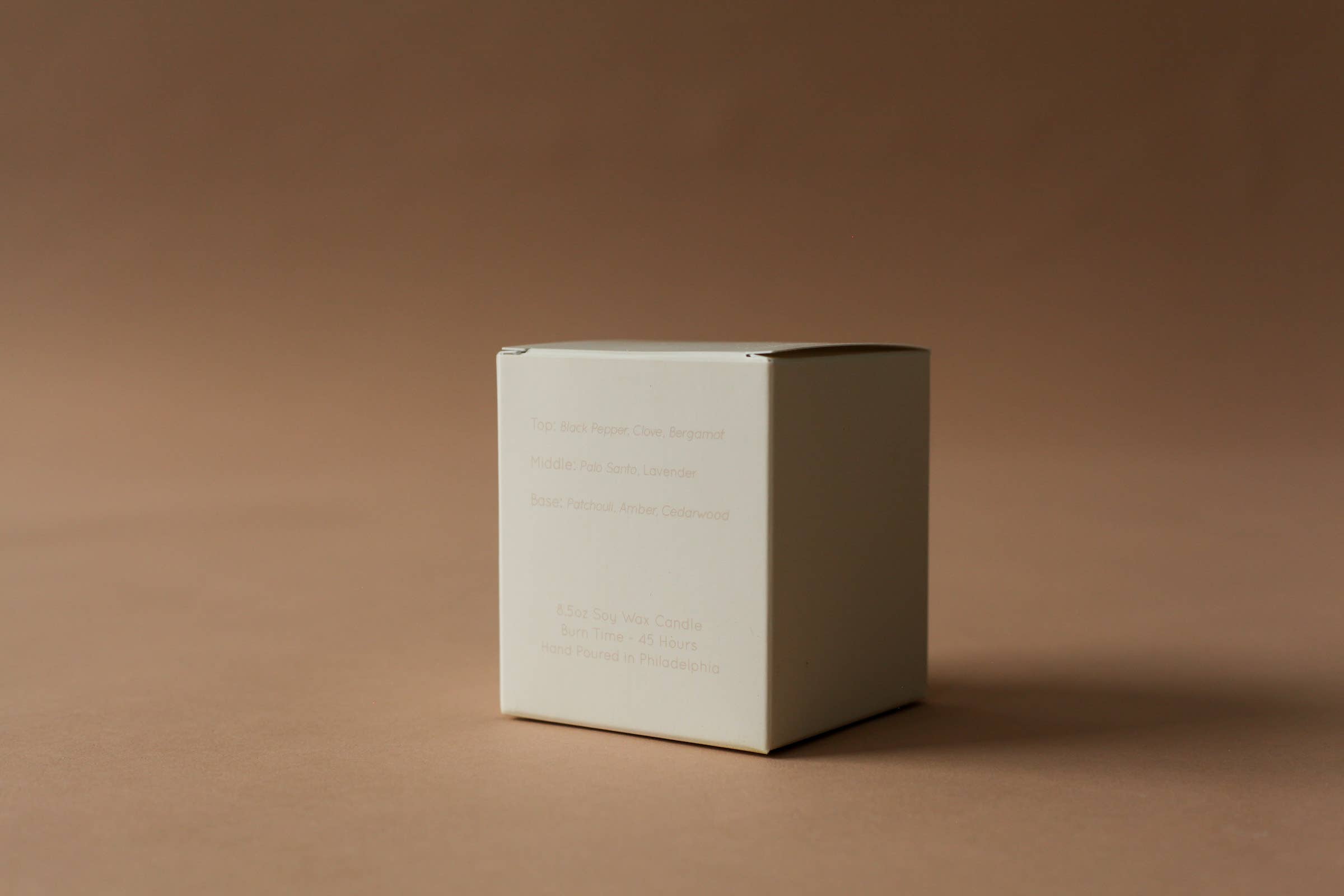 dilo- PALO SANTO CANDLE