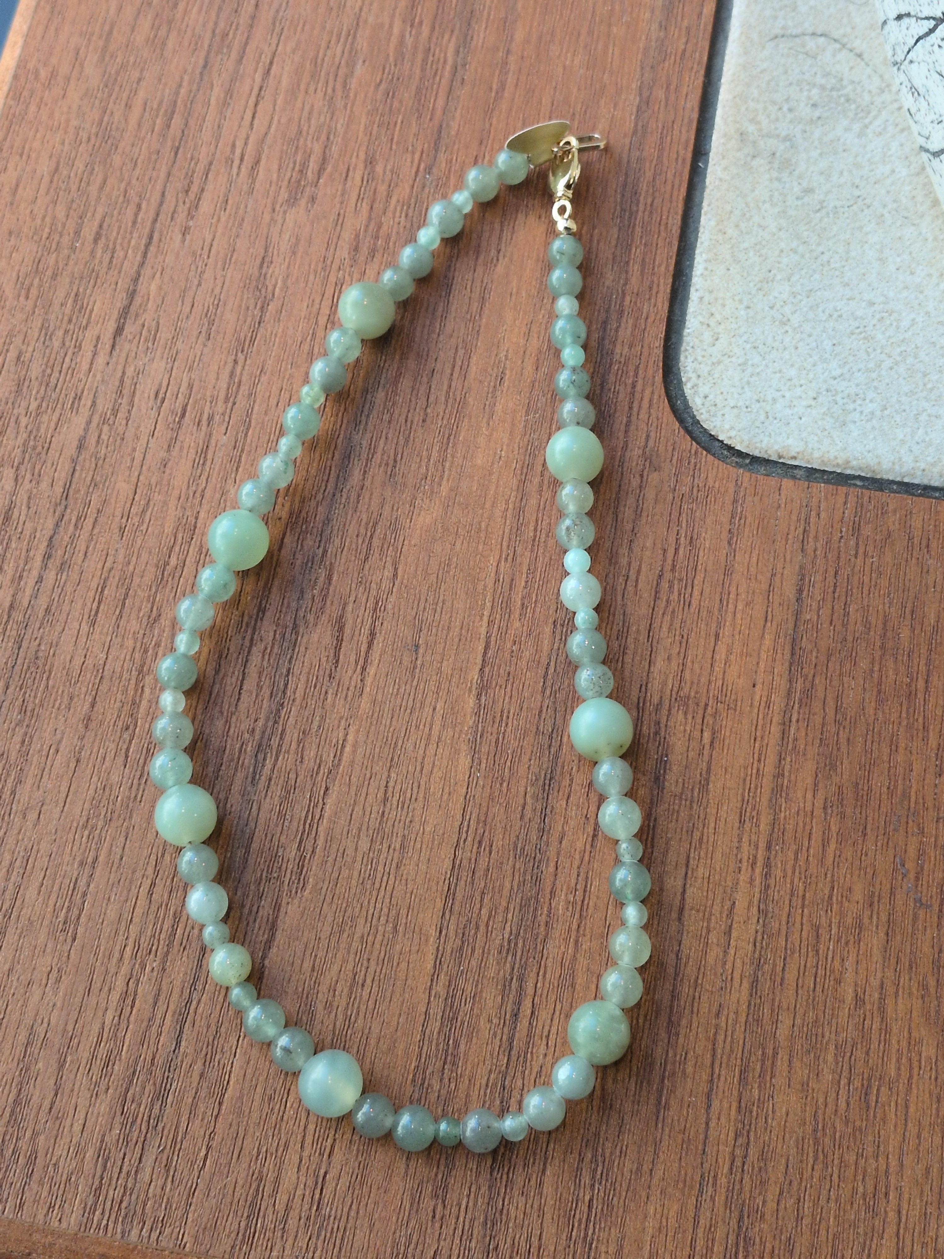 BY ORLY - Gradient Jade Necklace