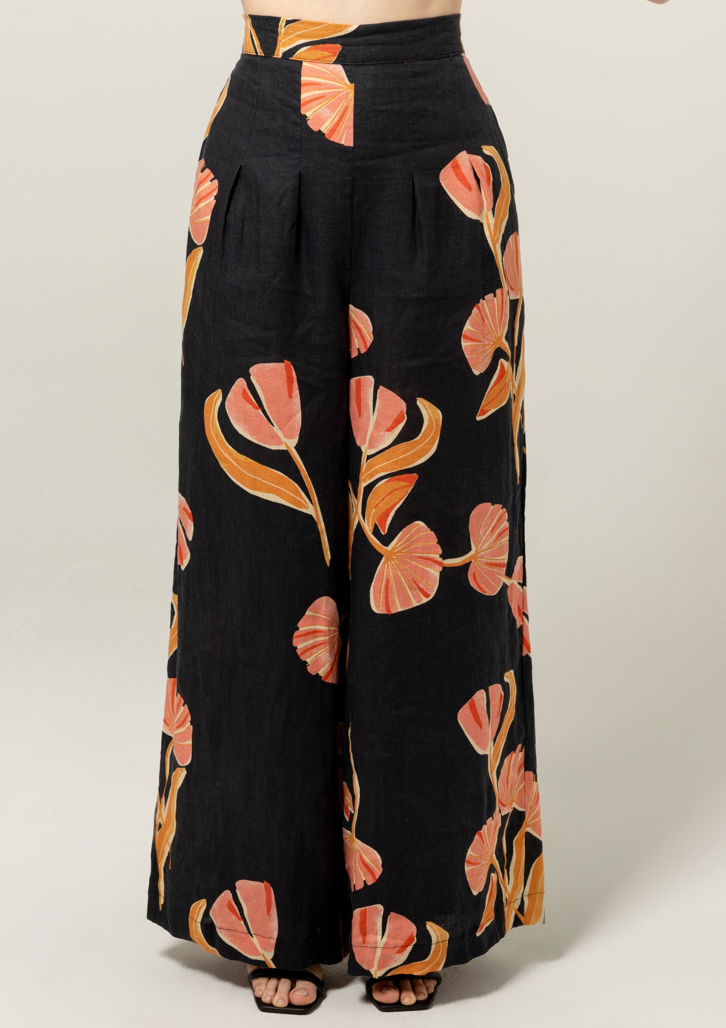 Chelsey Pant