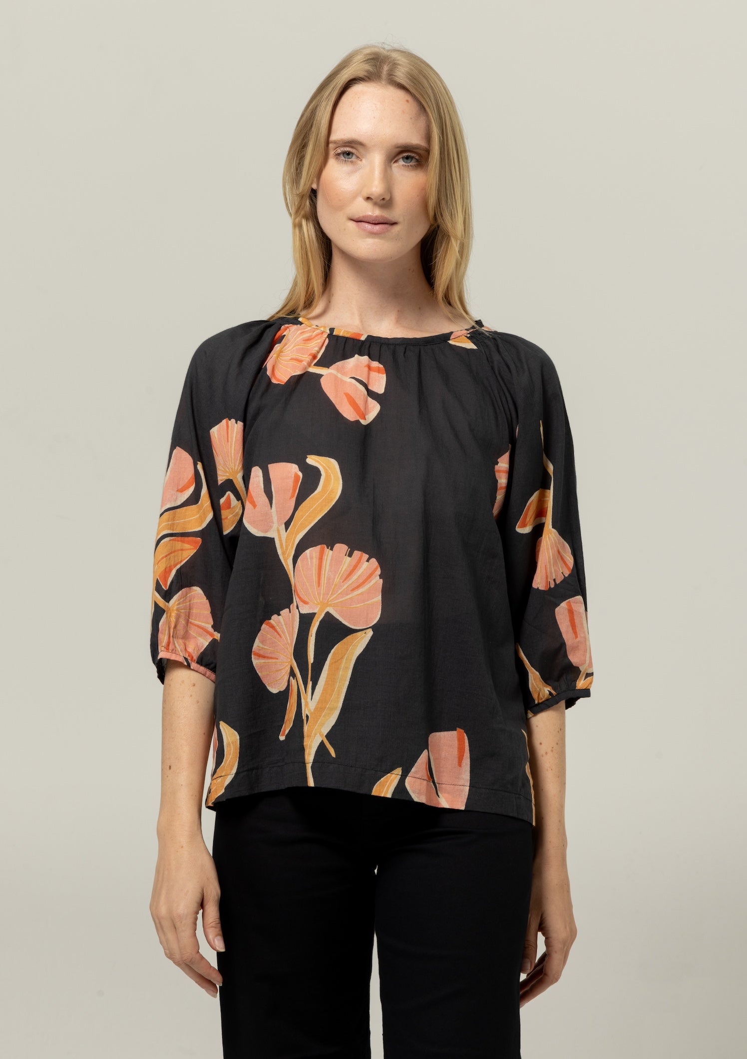 Effie Top