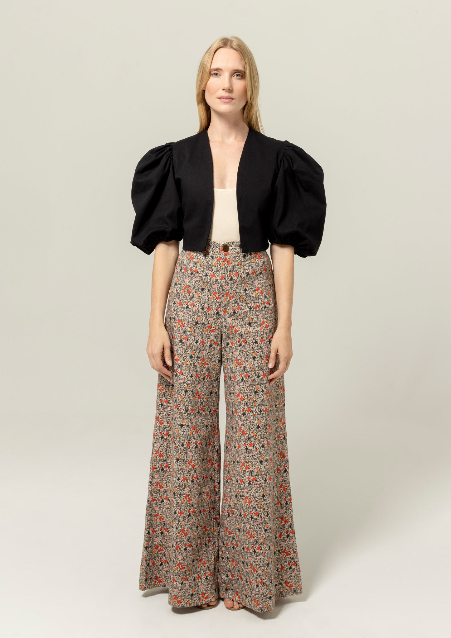 Mona Bolero