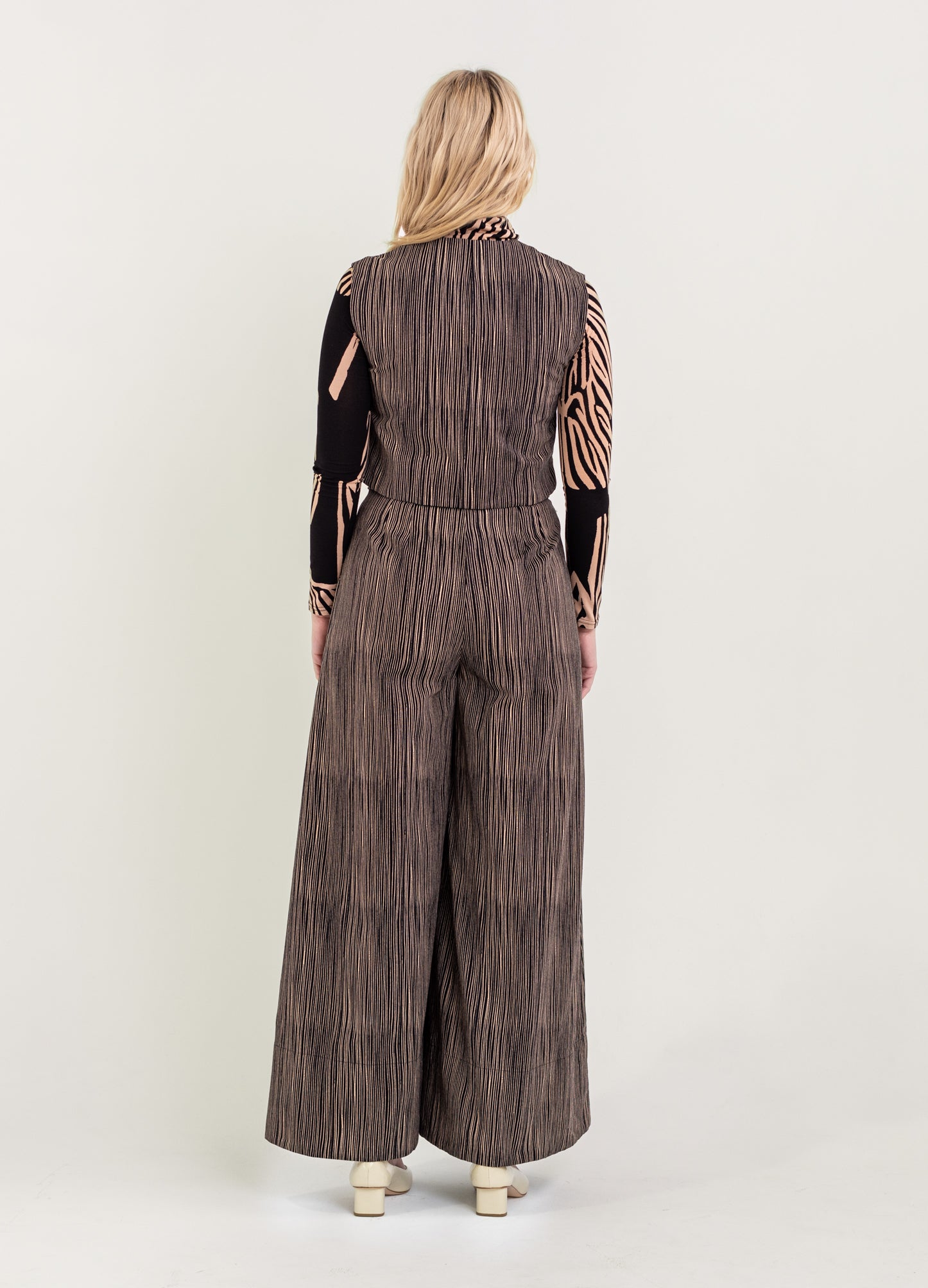 Thalia Vest