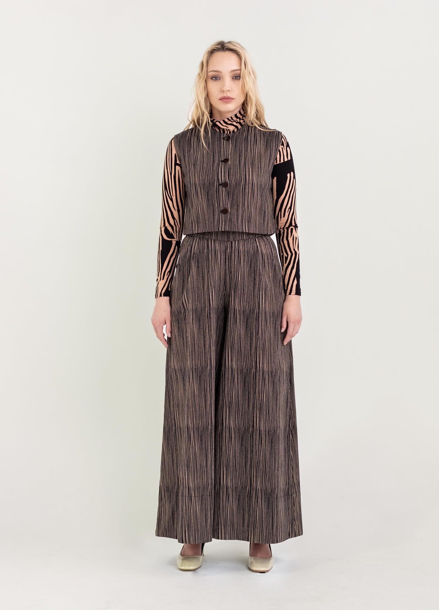 Thalia Vest