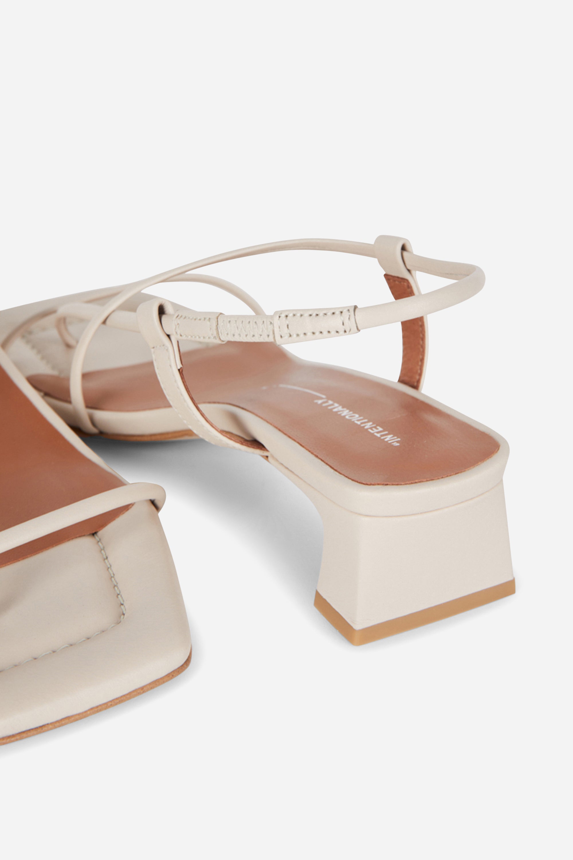 Anca Heel