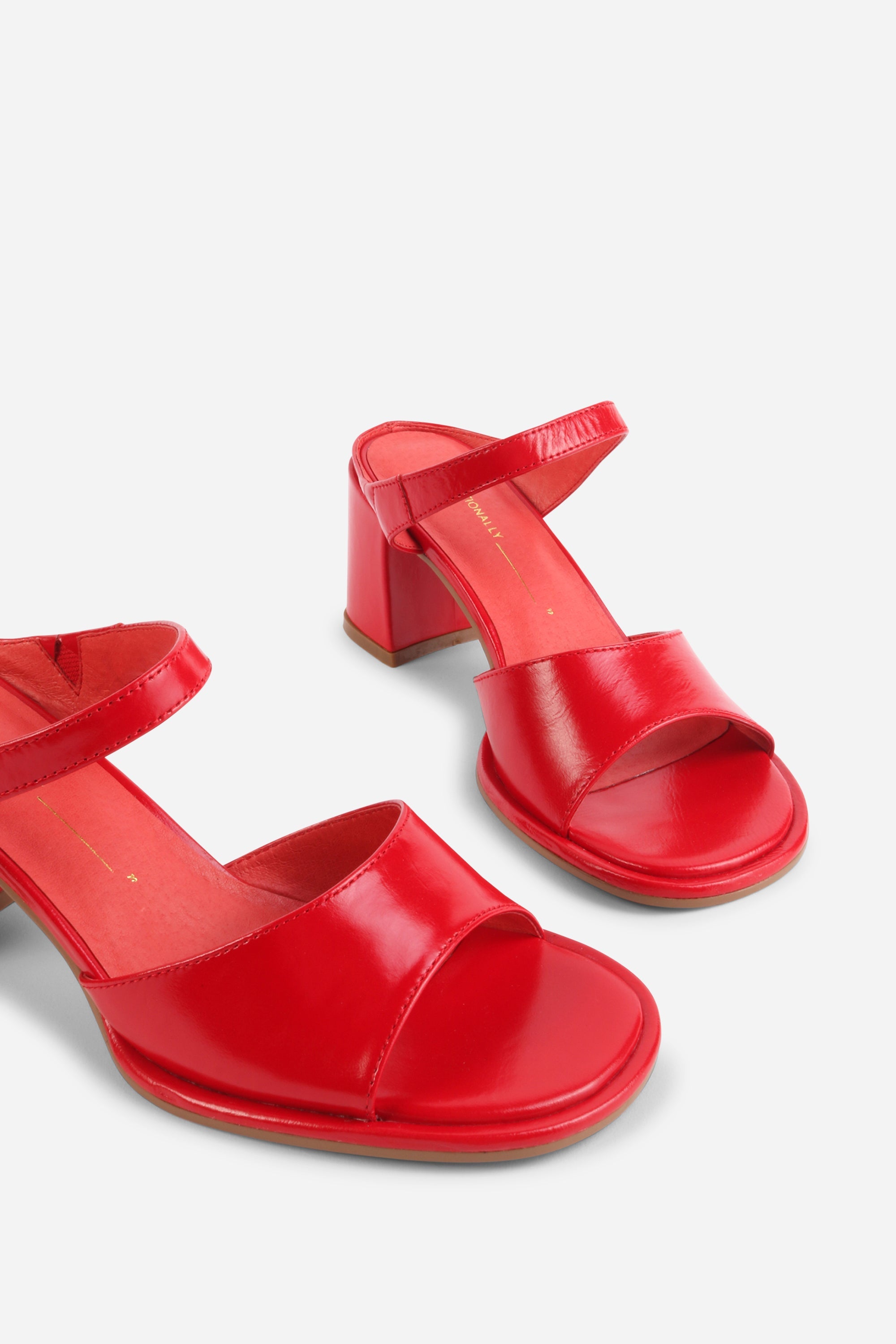 Apex Block Heel Sandal