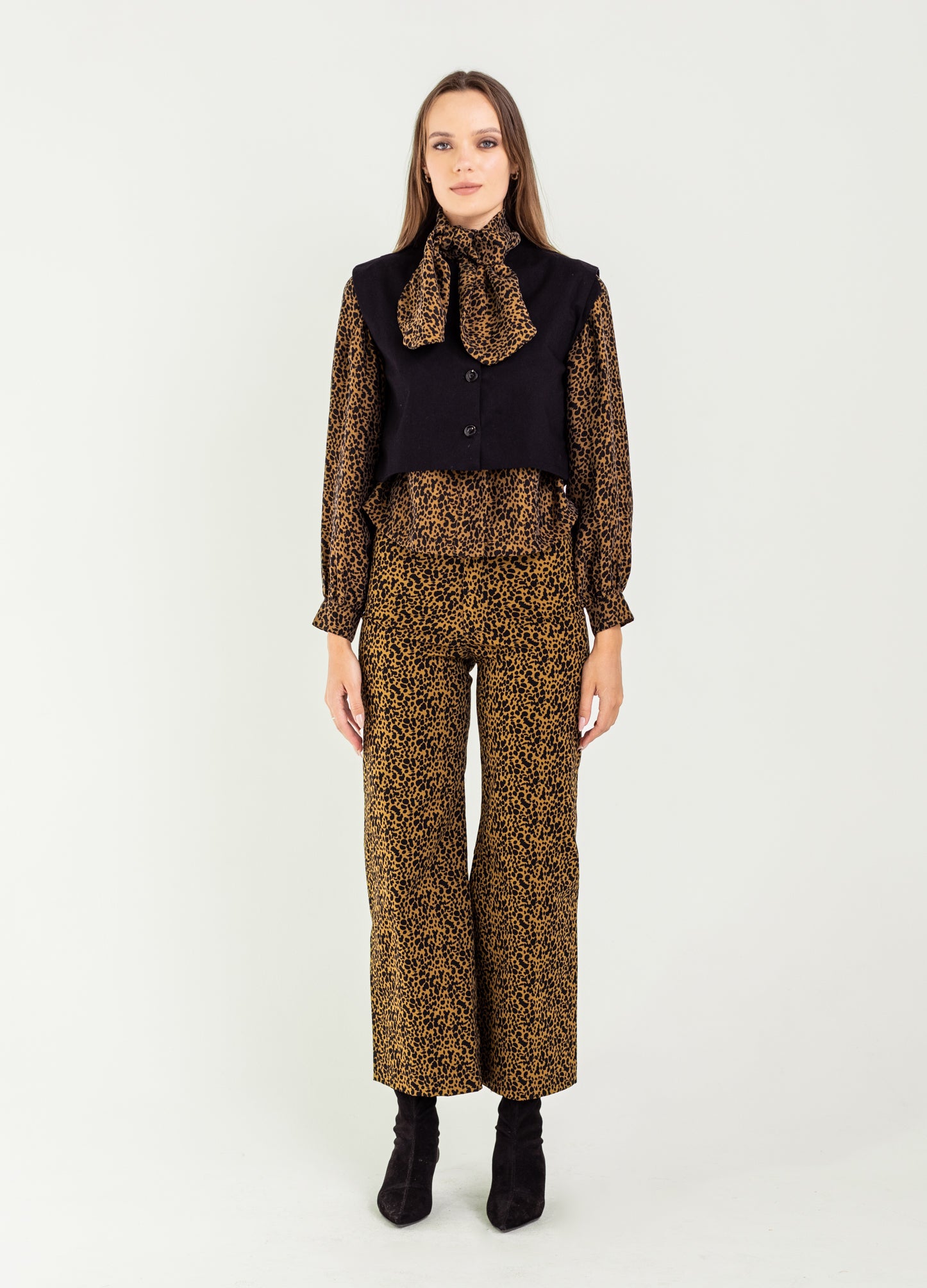 Thalia Vest
