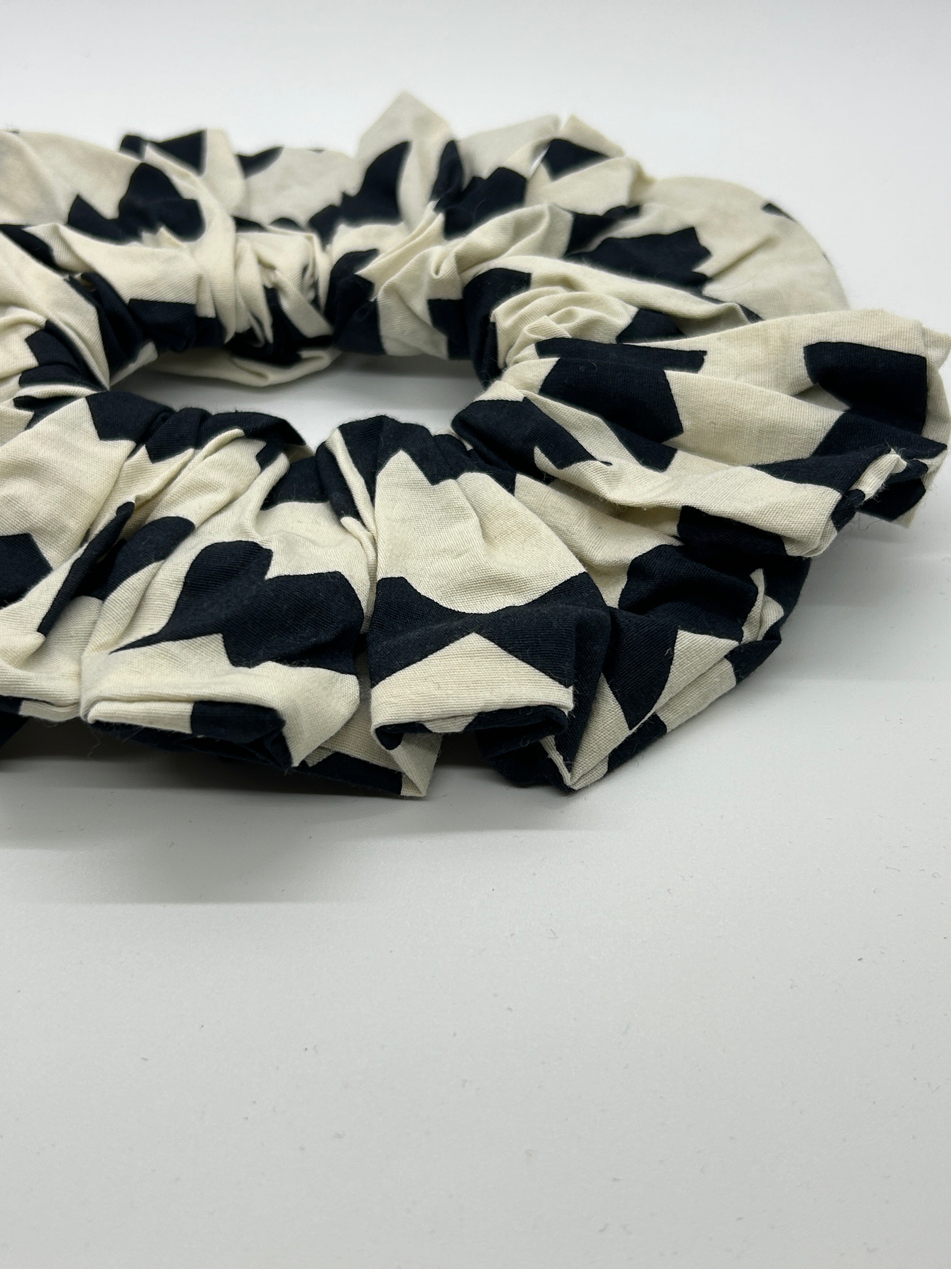 BEL KAZAN - Scrunchies