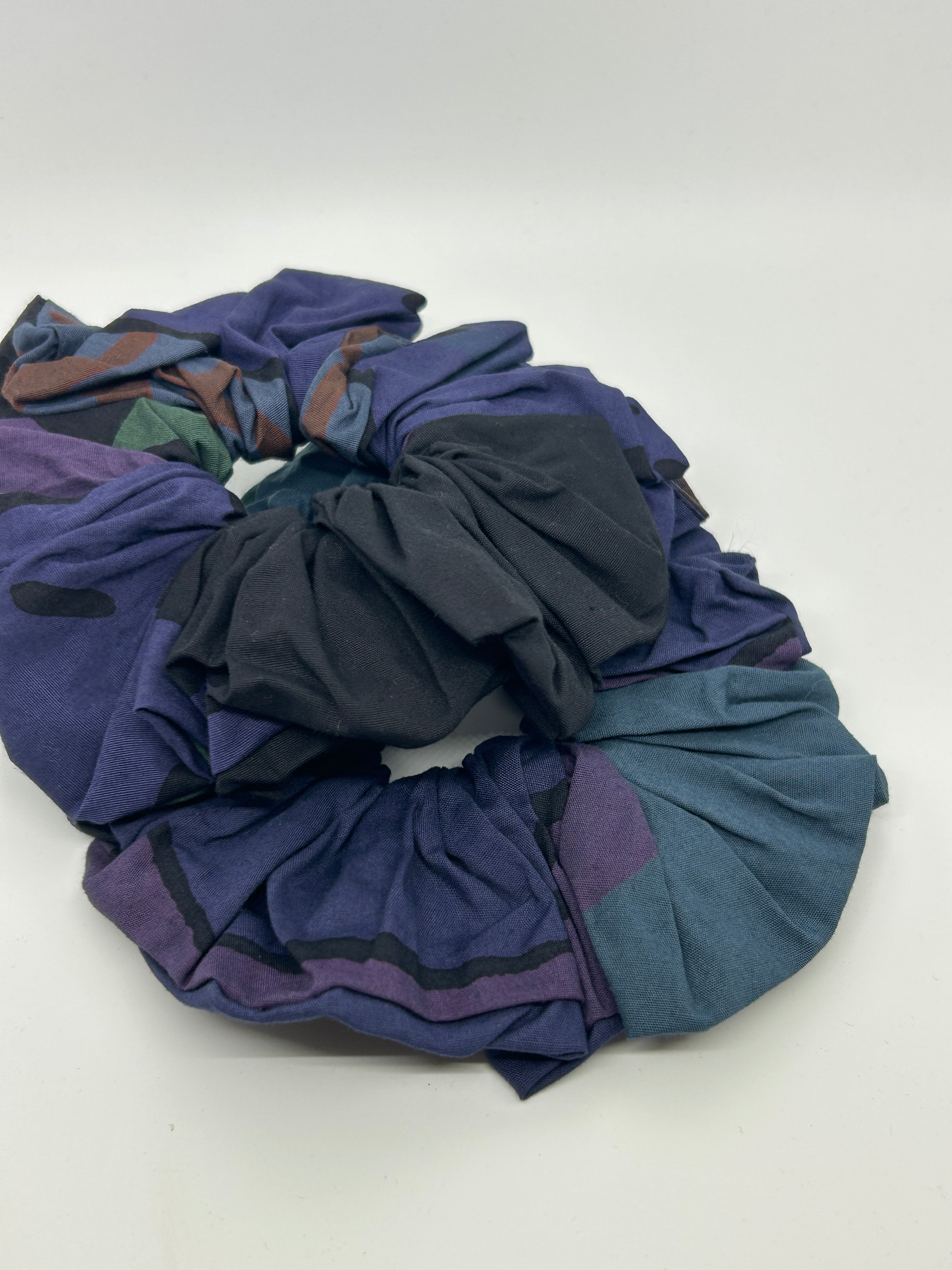 Scrunchie - Midnight Melon