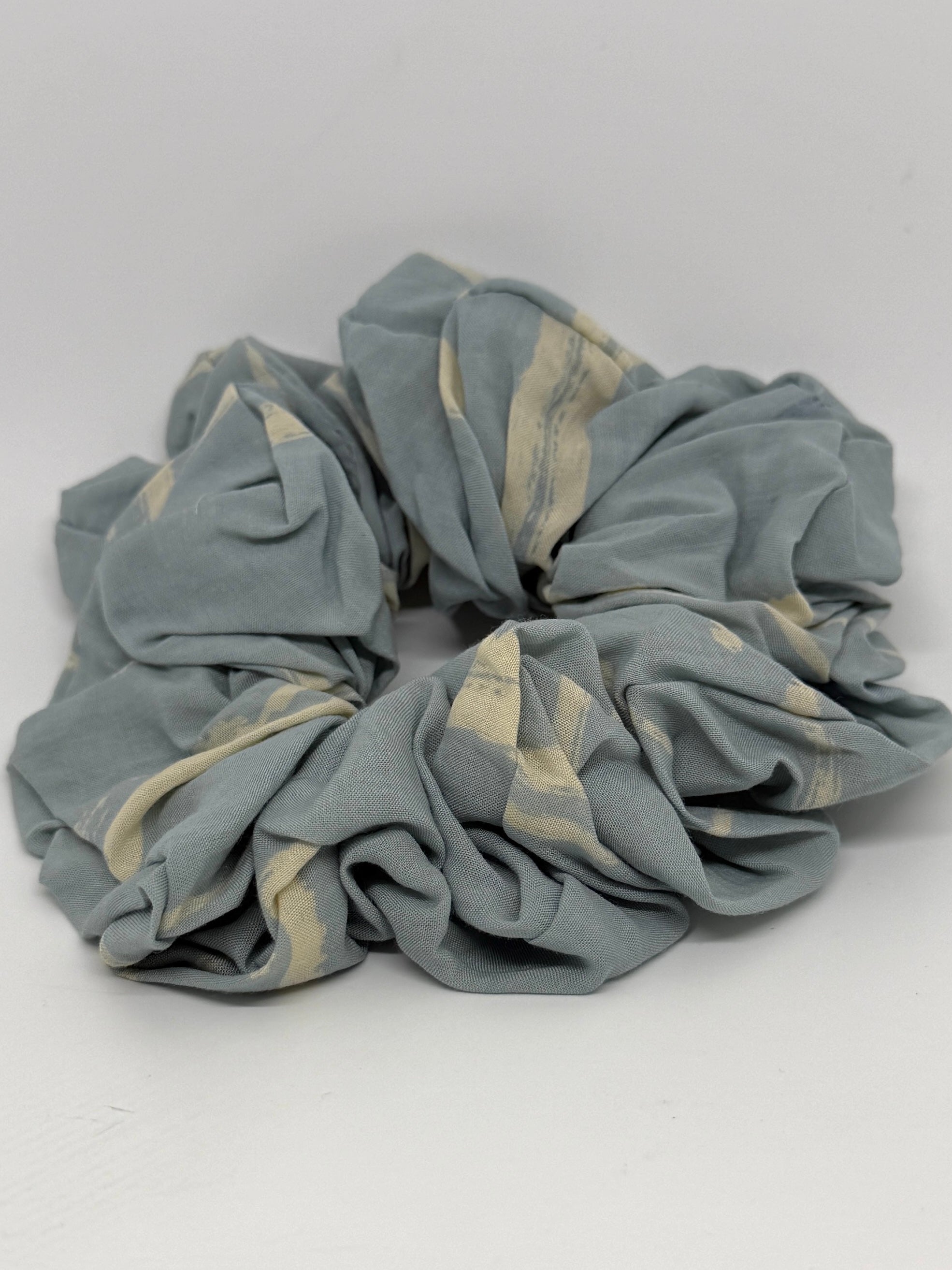 Scrunchie - Sky Sumi
