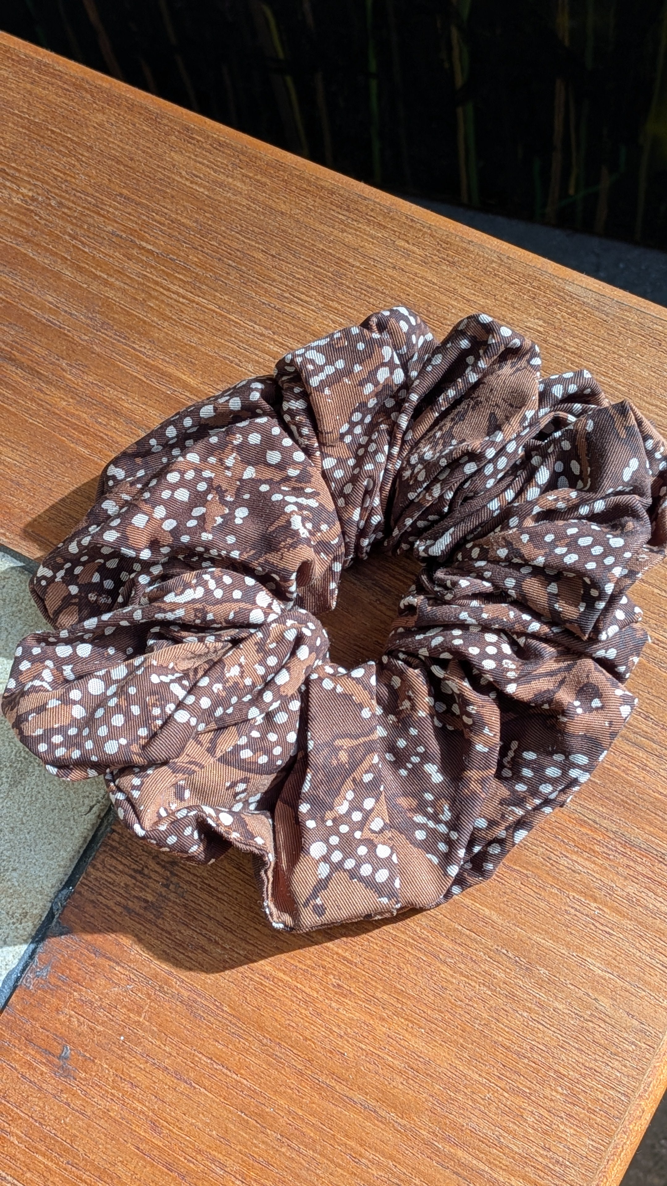 Scrunchie - Oak Ophelia