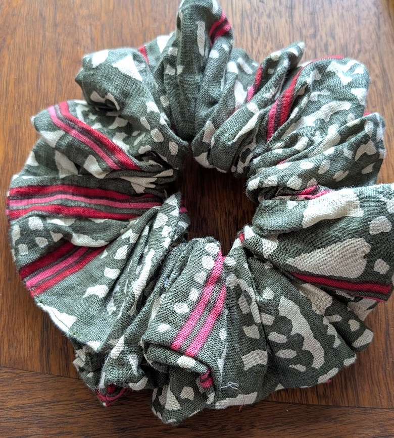 Scrunchie - Sage Mirage