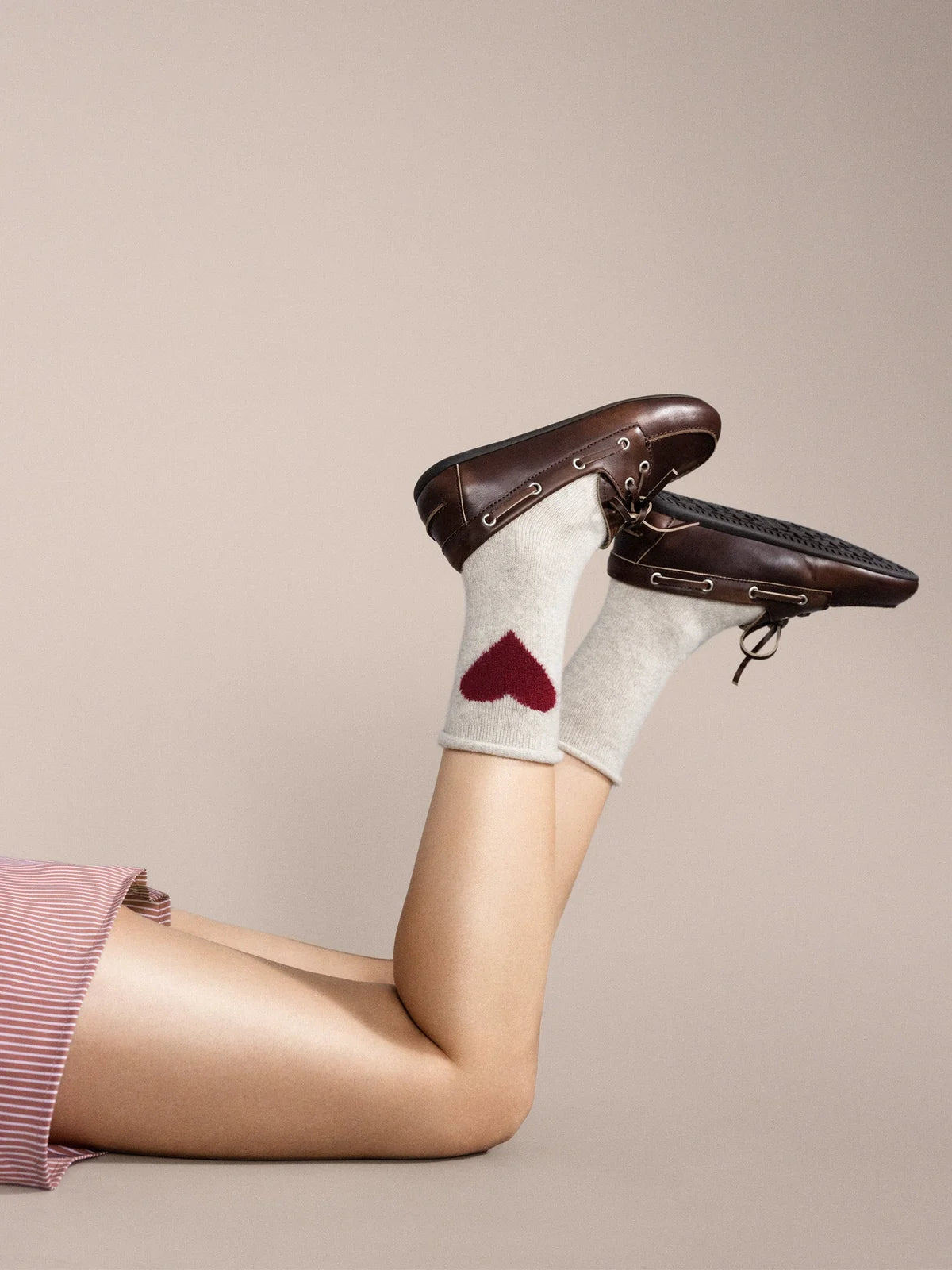 Love Cashmere Crew Socks - Beige